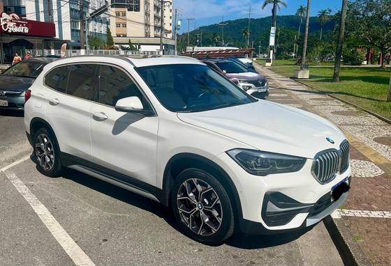 BMW X1 2.0 16V TURBO ACTIVEFLEX SDRIVE20I X-LINE 4P AUTOMÁTICO